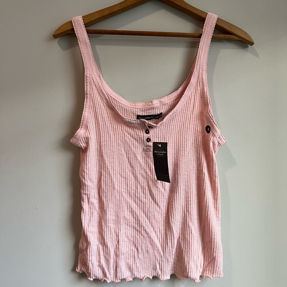 NWT Abercrombie & Fitch Tanktop